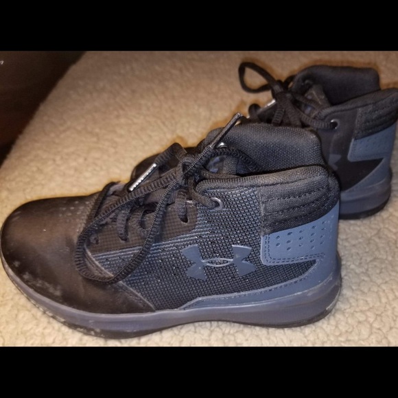 Youth 12K Black& Grey Under Amour High Tops - Picture 2 of 7